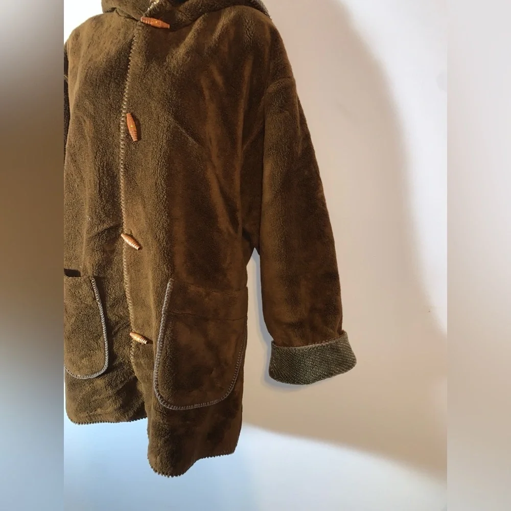 Denali vintage reversible faux fur hooded toggle coat brown teddy gray oak leaf - Picture 4 of 11